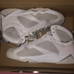 Jordan worn at least 3 times , good conditions